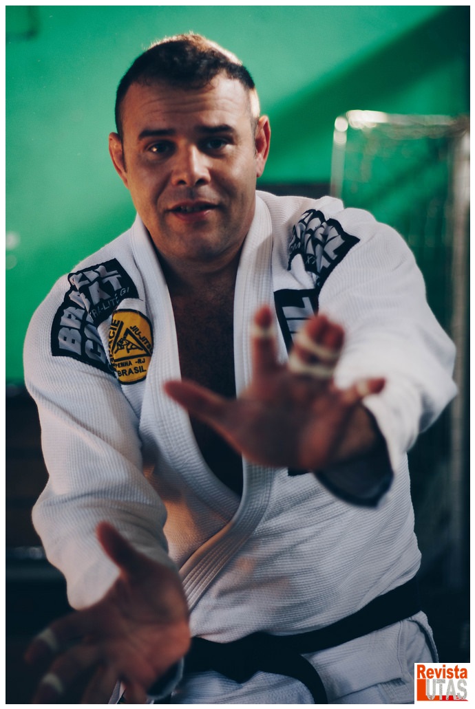 JIU-JITSU a�� Grande EVENTO de LUTAS reA?ne milhares de pessoas em Nova IguaA�A?